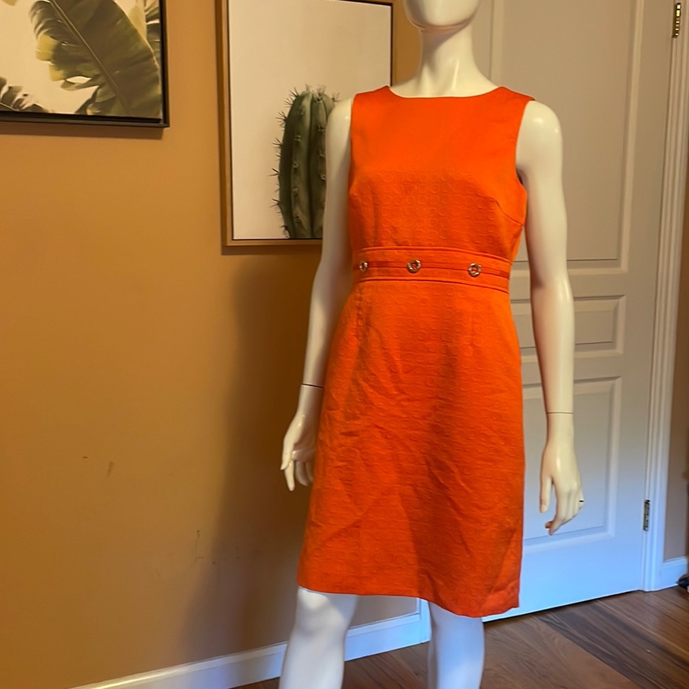 Tahari lined dress. Good condition